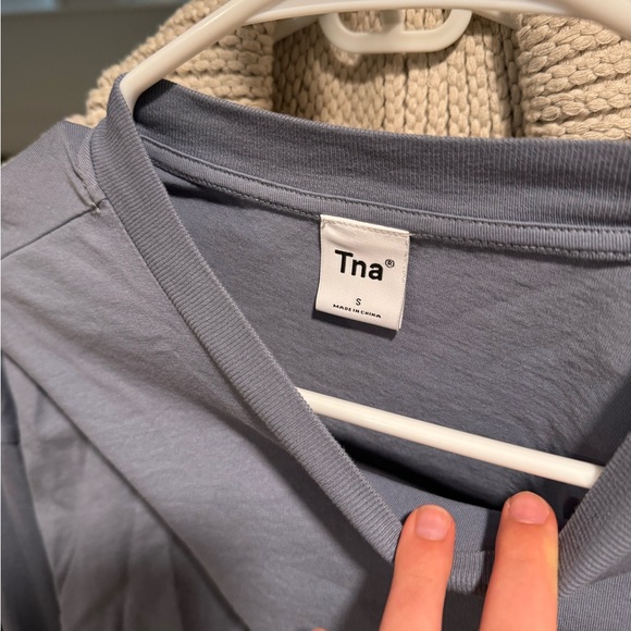 TNA cropped long sleeve - Picture 3 of 3